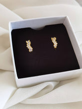 Goldene Mini Zirkon Hoops Ohrringe mit Klappverschluss - LYMAJA